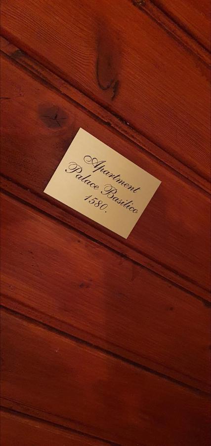 B&B Palace Basilico 1580. 罗维尼 外观 照片
